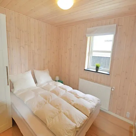 Dom wakacyjny Three-bedroom Holiday With A Fireplace In Hadsund *